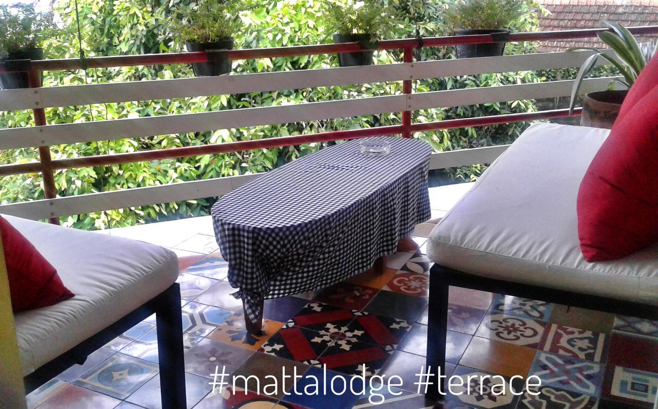 Matta Lodge Kuta Selatan Exteriör bild