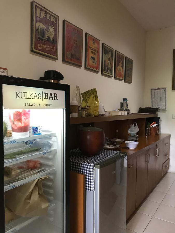 Matta Lodge Kuta Selatan Exteriör bild